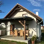Villa Chaloupka Stanetice Zahorany (Domazlice)