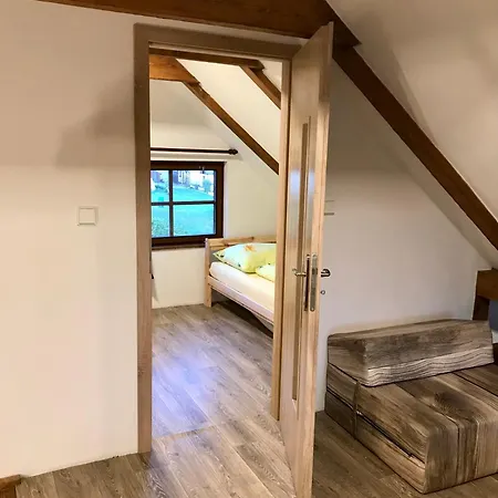 Chaloupka Stanetice Zahorany (Domazlice)