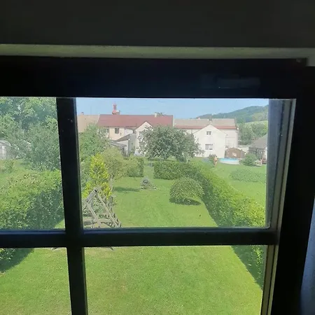 Chaloupka Stanetice Villa *